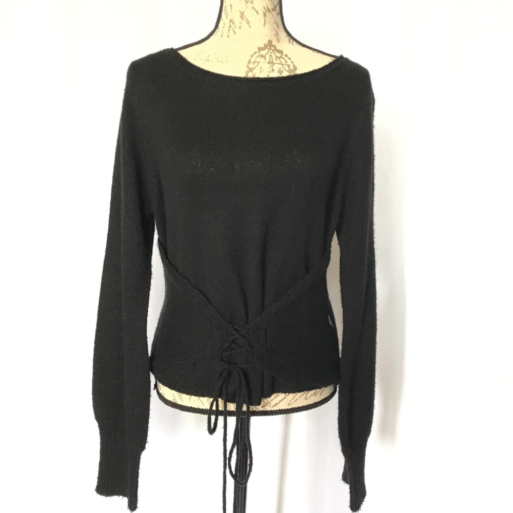 ART- black sweater with front or back waist ties - Picture 3 of 12